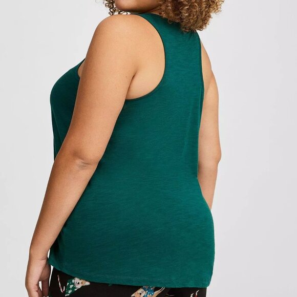 ❤️NWT VINTAGE TORRID TANK DOG CHRISTMAS SLEEVELESS GRAPHIC TEE PLUS SIZE - Picture 3 of 15